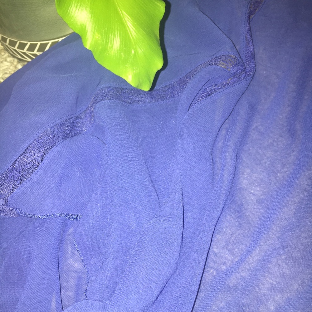 LC Cobalt Blue Button Up Blouse NWOT - Picture 8 of 8